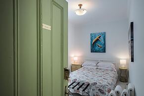 The Elizabeth Manor Guesthouse