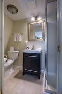 The Elizabeth Manor Guesthouse