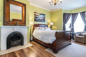 The Elizabeth Manor Guesthouse