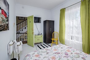 The Elizabeth Manor Guesthouse