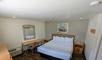 Royal Inn