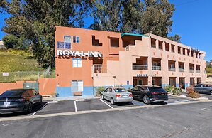 Royal Inn