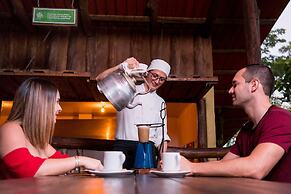 La Tigra Rainforest Lodge