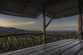 La Tigra Rainforest Lodge