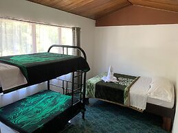 Cabinas Vista Al Golfo - Hostel