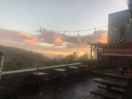 Cabinas Vista Al Golfo - Hostel