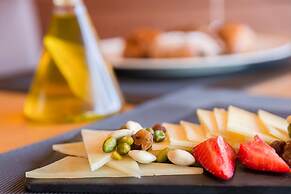 Can Bonastre Wine Resort, The Originals Relais (Relais du Silence)