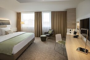 Holiday Inn Frankfurt Airport by IHG