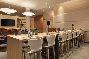 Holiday Inn Frankfurt Airport by IHG