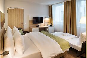 Holiday Inn Frankfurt Airport by IHG