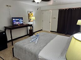 Caribbean Shores Bed & Breakfast