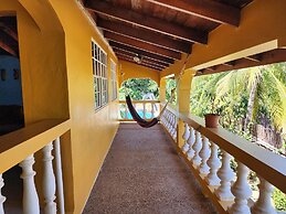 Caribbean Shores Bed & Breakfast