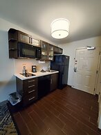 Candlewood Suites Lake Charles South by IHG