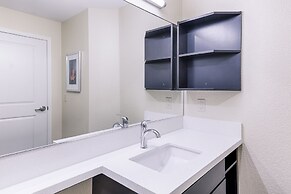 Candlewood Suites Lakeville I-35 by IHG