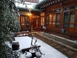Gongsimga Hanok Guesthouse
