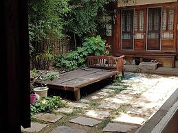 Gongsimga Hanok Guesthouse
