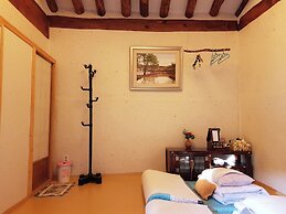 Gongsimga Hanok Guesthouse