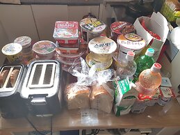 Gongsimga Hanok Guesthouse