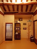 Gongsimga Hanok Guesthouse