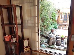 Gongsimga Hanok Guesthouse