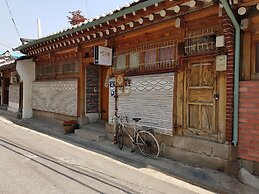 Gongsimga Hanok Guesthouse