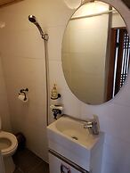 Gongsimga Hanok Guesthouse