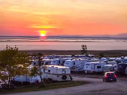 Wild Goose Motel and Campground