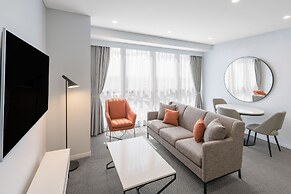 Meriton Suites Adelaide Street, Brisbane