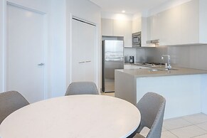 Meriton Suites Adelaide Street, Brisbane