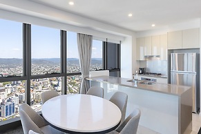 Meriton Suites Adelaide Street, Brisbane