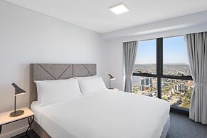 Meriton Suites Adelaide Street, Brisbane