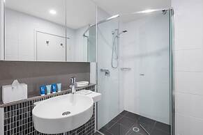 Meriton Suites Adelaide Street, Brisbane