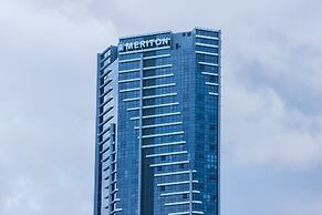Meriton Suites Adelaide Street, Brisbane