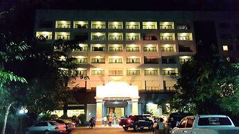 Grand Park Hotel