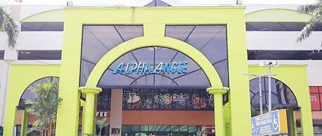 Smile Hotel Danau Kota