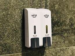 Smile Hotel Danau Kota