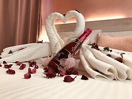 Smile Hotel Danau Kota