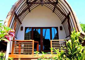 Oceans 5 Dive Resort