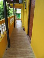 Mandrem Beach Guest House Goa