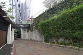 Pejaten Valley Residence