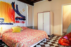 Cavour 33
