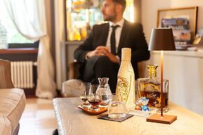 Like Home - Boutique Hotel