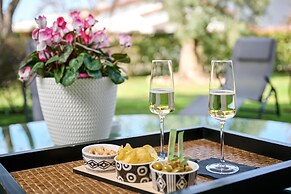 Like Home - Boutique Hotel