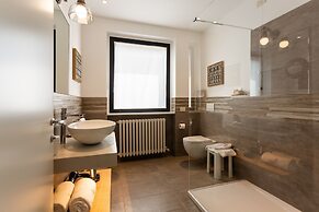 Like Home - Boutique Hotel