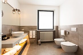 Like Home - Boutique Hotel