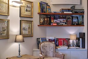 Like Home - Boutique Hotel