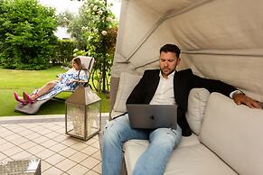 Like Home - Boutique Hotel