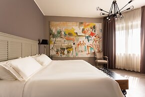 Like Home - Boutique Hotel