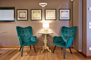 Like Home - Boutique Hotel