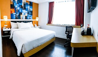 Brits Hotel Karawang